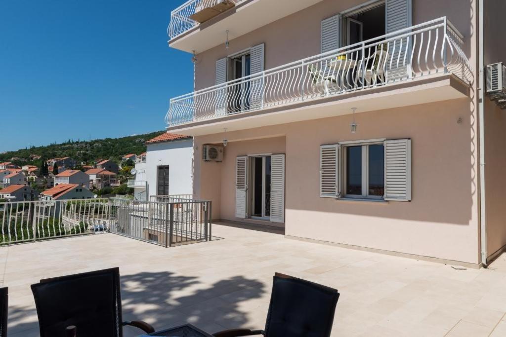 Apartments Marmo Mlini Exterior photo