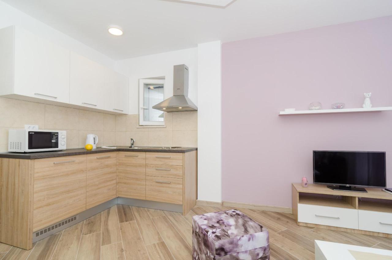 Apartments Marmo Mlini Exterior photo