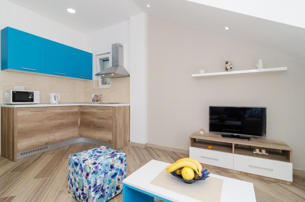 Apartments Marmo Mlini Exterior photo